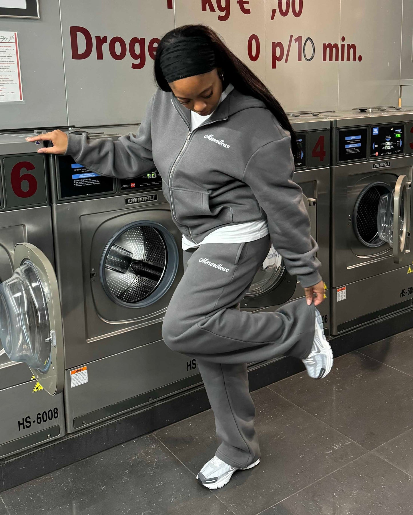 MERVEILLEUX TRACKSUIT - GREY